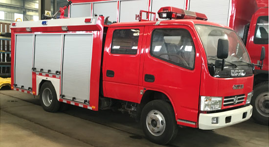 東風(fēng)2.5噸水罐消防車